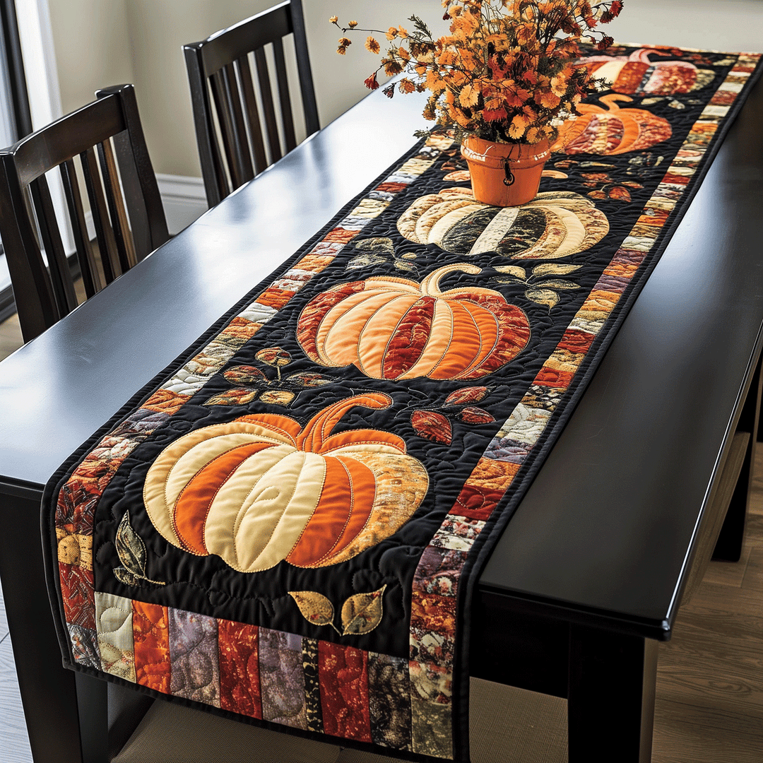 Quilted Table Runner – Pumpkin Design NCU0VT37