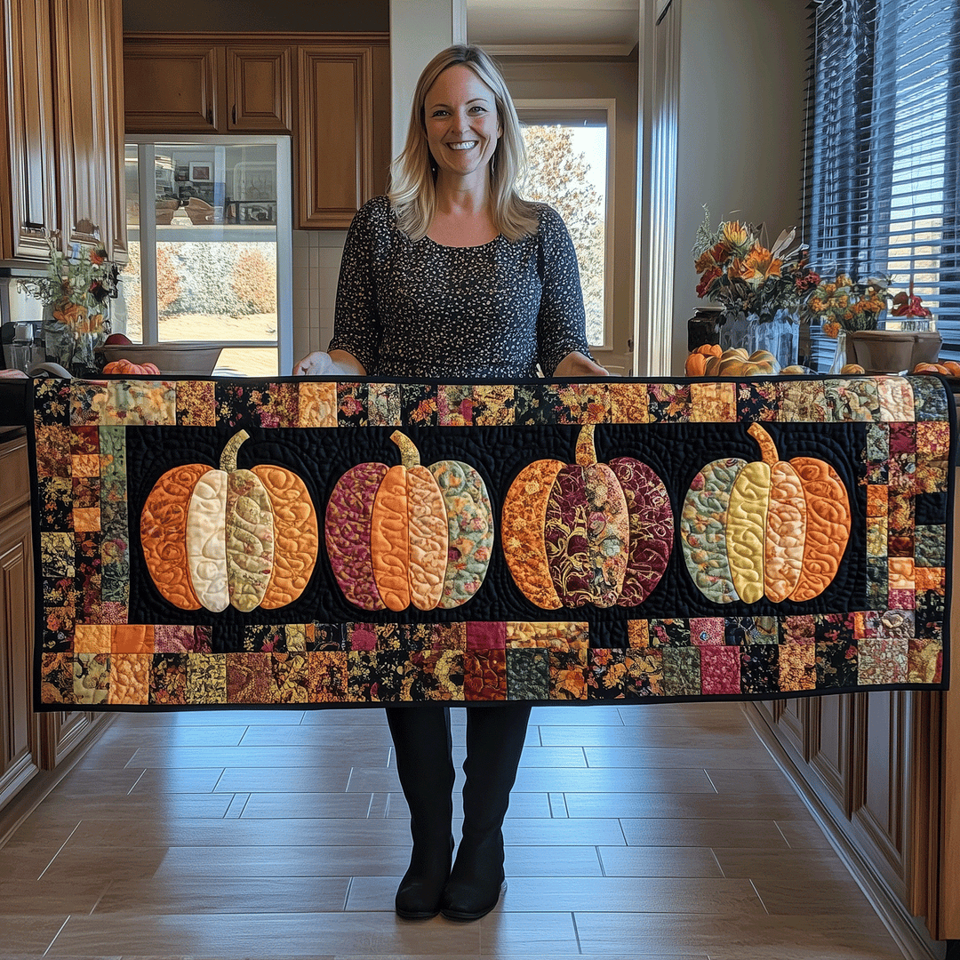 Quilted Table Runner – Pumpkin Design NCU0VT37