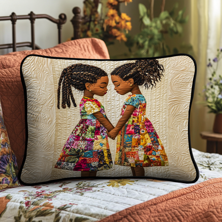 Quilted pillow cover with intertwined threads NCU0NT8043