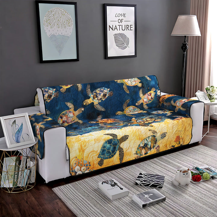 Quilted sofa cover with coastal dream