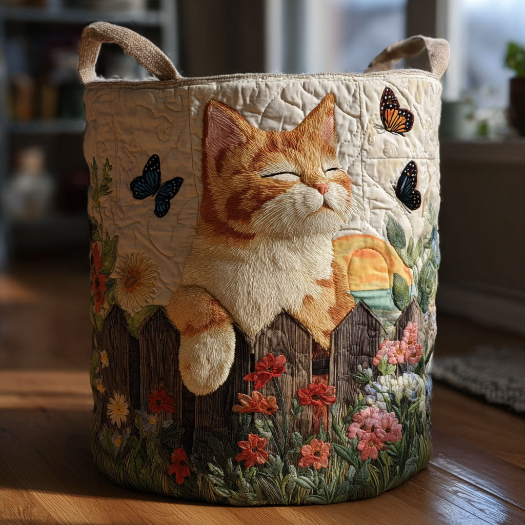 Quilted laundry basket with cozy cat NCU0PTT2077