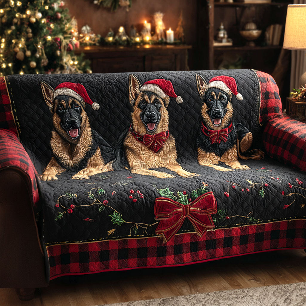 Quilted sofa cover with German shepherd – Louise London