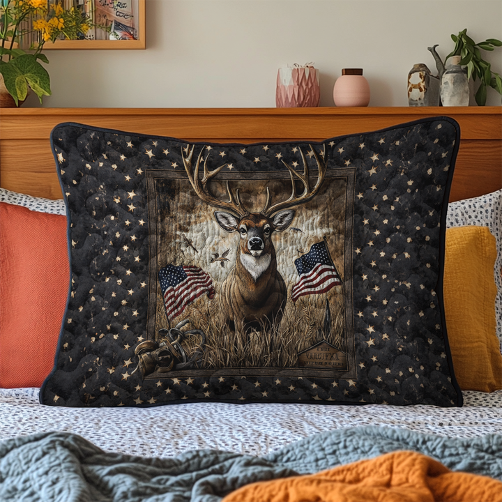 Quilted cushion cover with deer in the path NCU0DK9202