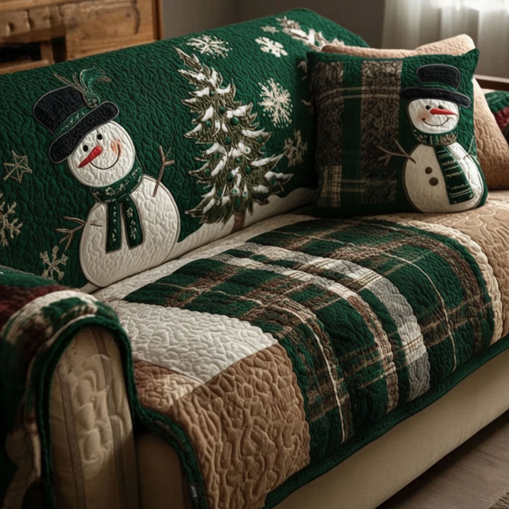 Quilted sofa cover with Christmas pattern
