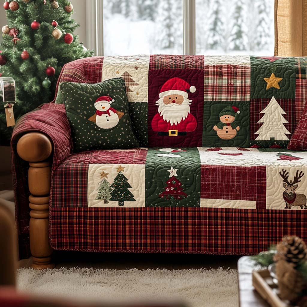Quilted sofa cover with Christmas pattern