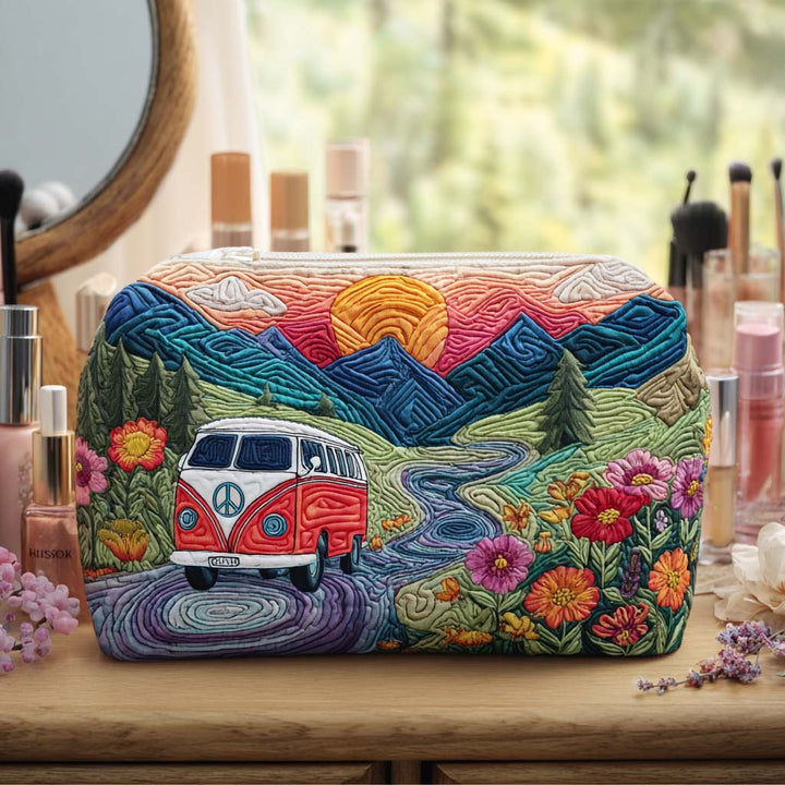 Free Spirit Horizons quilted makeup bag – Louise London