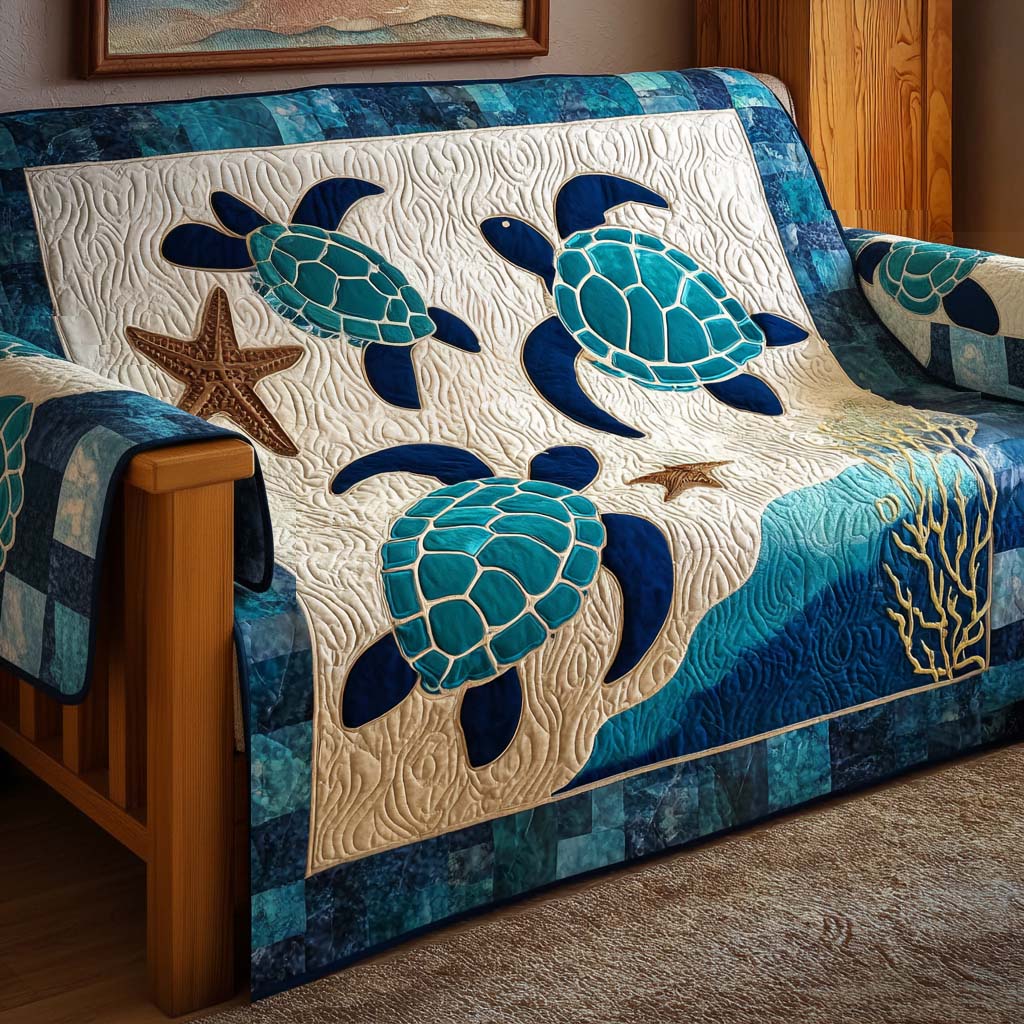 Quilted sofa cover with turtle