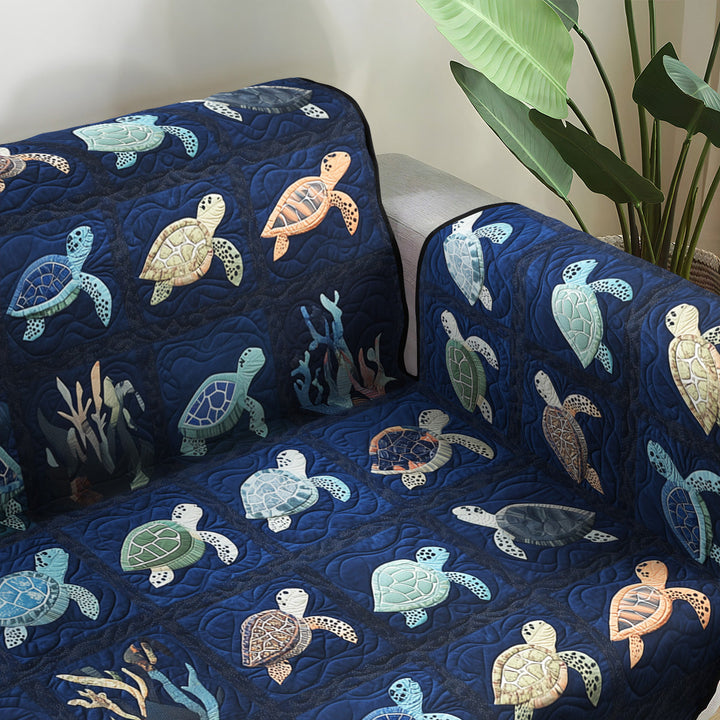 Quilted sofa cover with oceanic pattern – Louise London