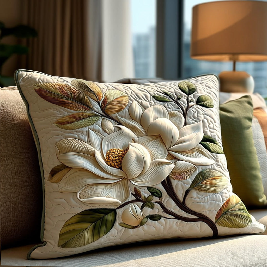 Quilted cushion cover with magnolia in rustic style NCU0PT7895