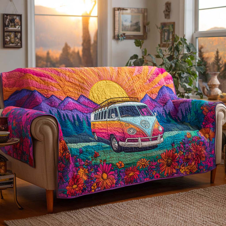 Quilted sofa cover in hippie style