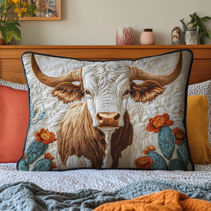 Quilted cushion cover with long-horned cattle NCU0VH5859