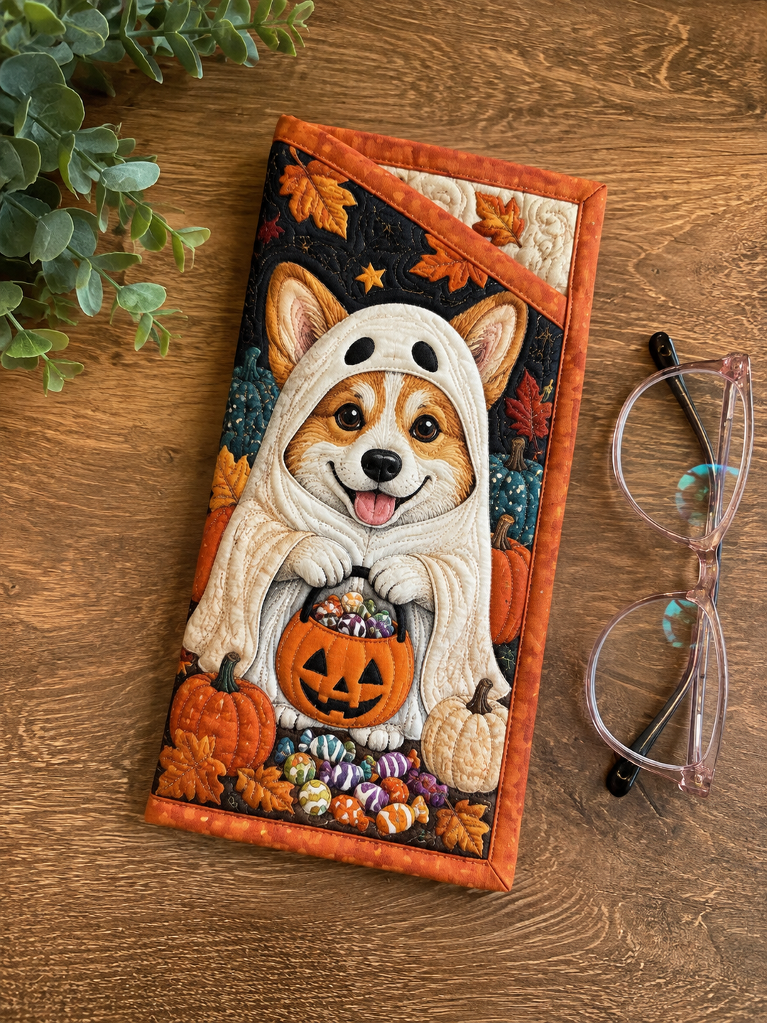 Quilted Glasses Case – Puppy in a Halloween Costume