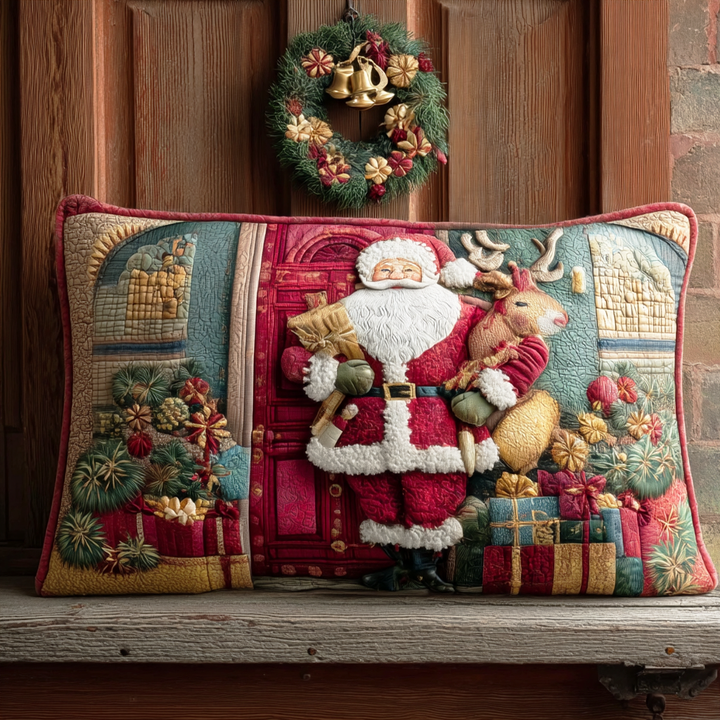 Quilted pillow cover with Santa Claus welcome by Louise London
